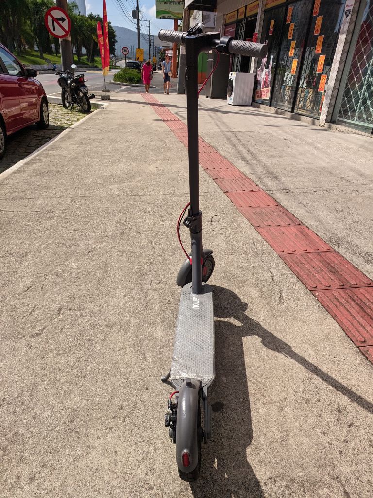 Patinete Elétrico - Vista 2